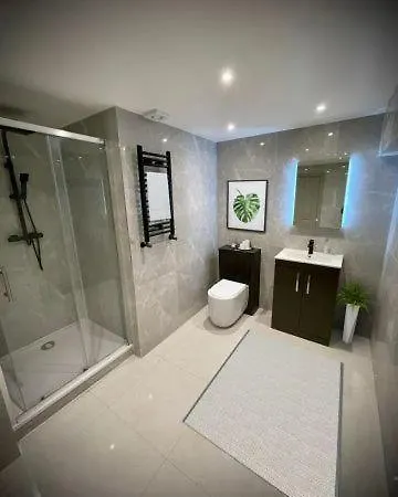 아파트 Get Lost In Cumbria. 2 Bed With Parking In Village